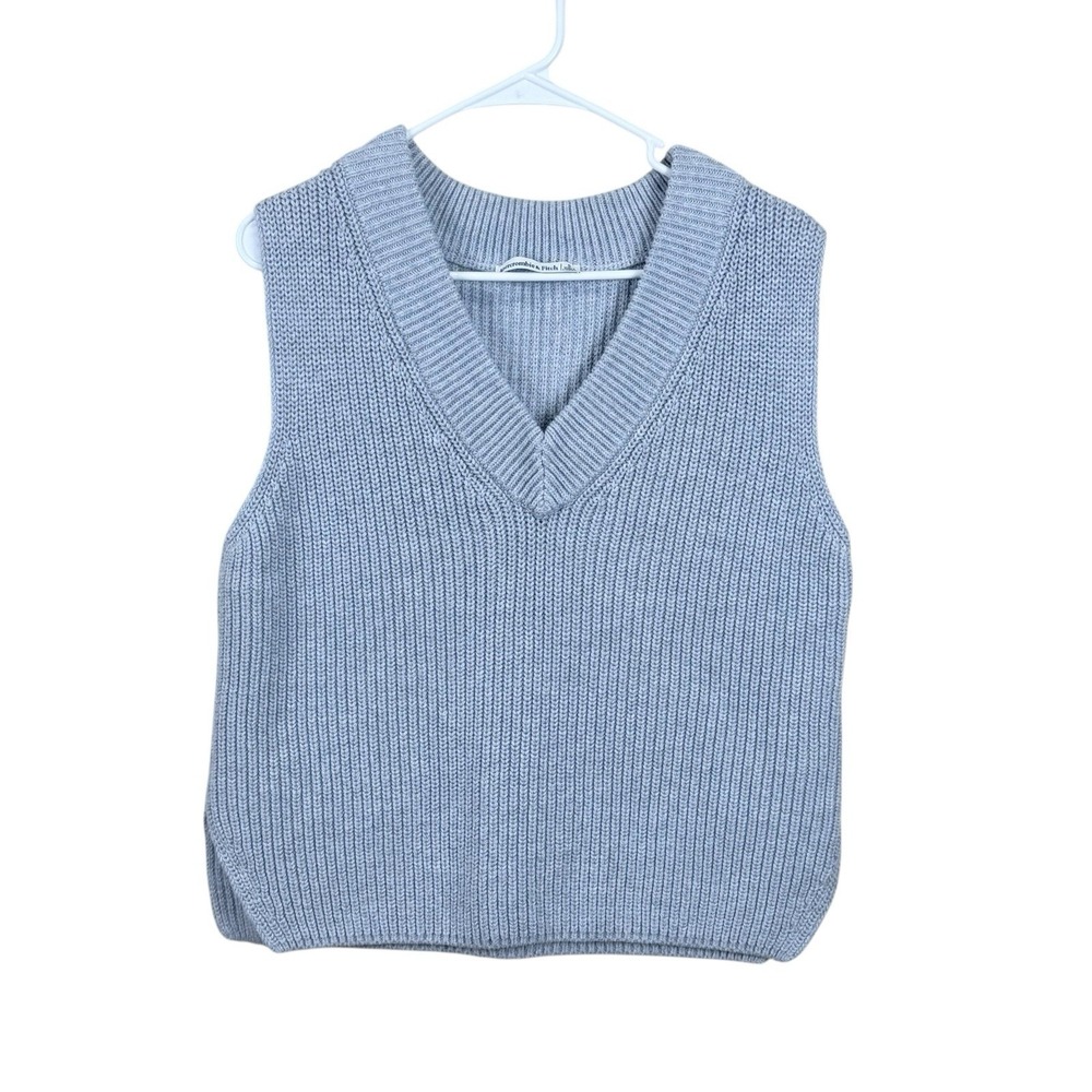Abercrombie & Fitch Sweater Vest Womens Small Gray Knit V Neck Sleeveless Top